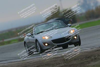 media/Dec-13-2025-OnGrid (Sat) [[98be3c0626]]/Group 2 Yellow/Sunset S4/